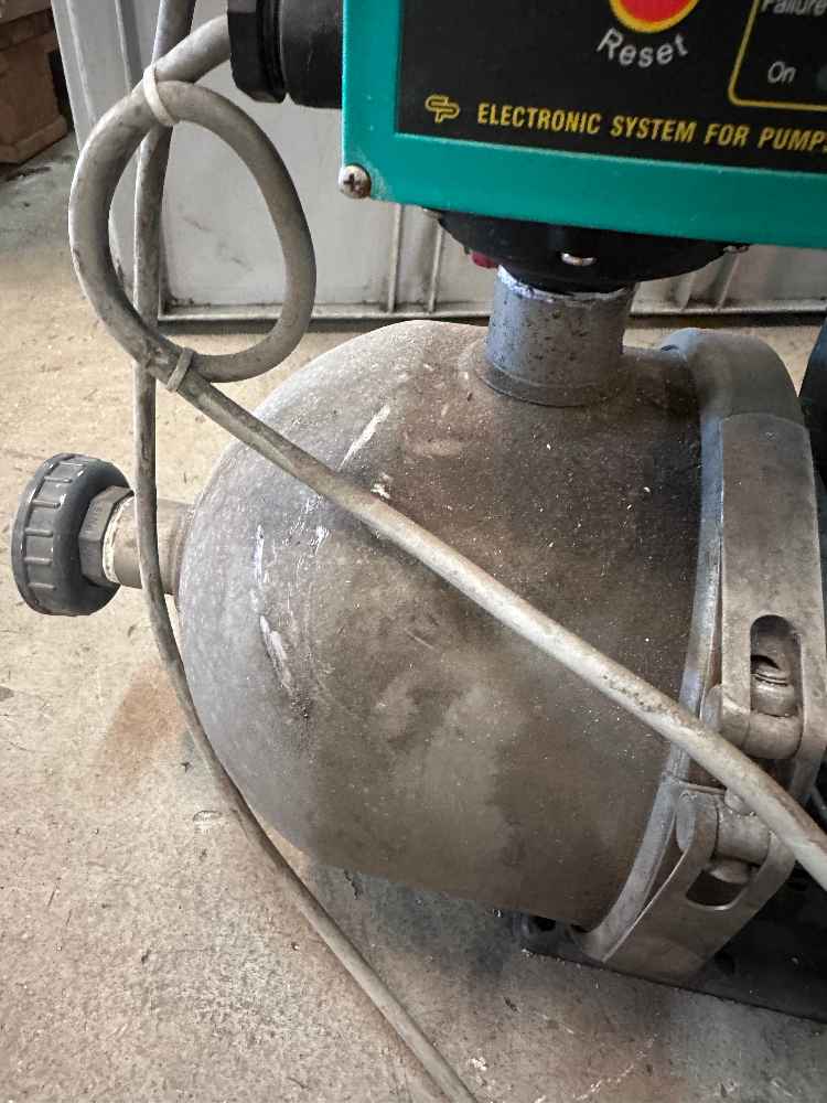 Pompa GRUNDFOS CHI2-40 A-W-G-BUBE